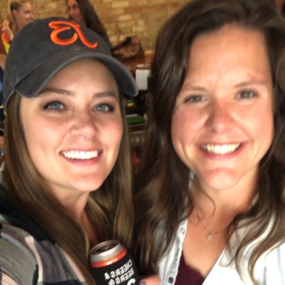 Meet your Posher, Jordan - Picture 2 of 3